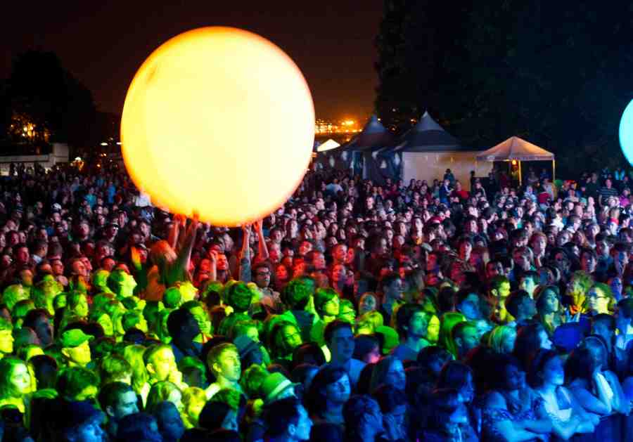 Tangible Interactions Zygote & Audience at Summer Live 2011