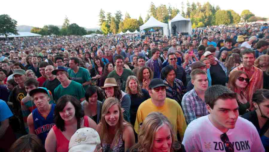 Summer Live Main Stage Audience (Brockton Point, Stanley Park)