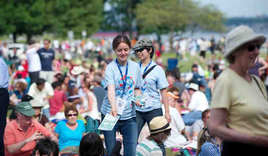 Summer Live Volunteers